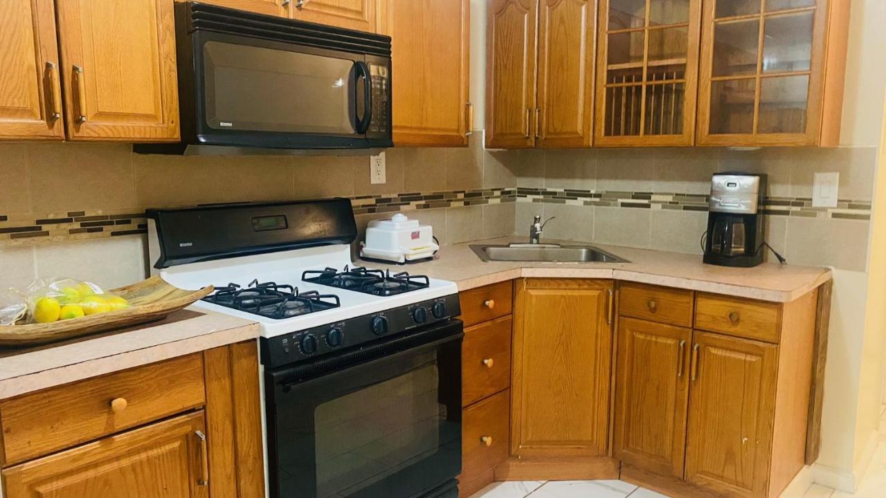 Minutes From Jfk, Beautiful With Peaceful, Cosy, Private