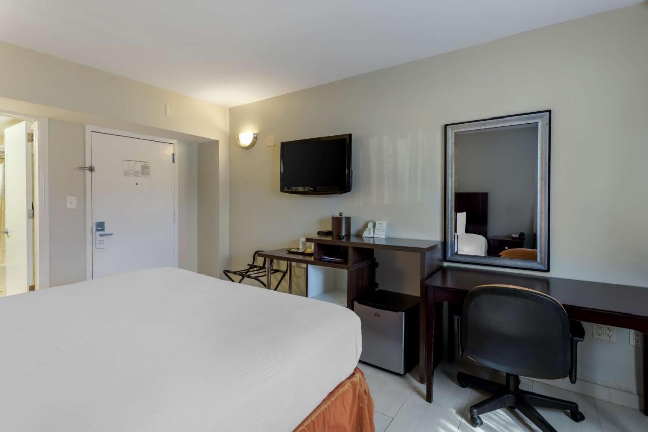 Best Western Plus Brooklyn Bay