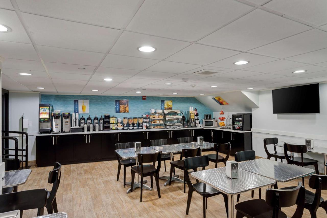 Best Western Plus Brooklyn Bay 3*