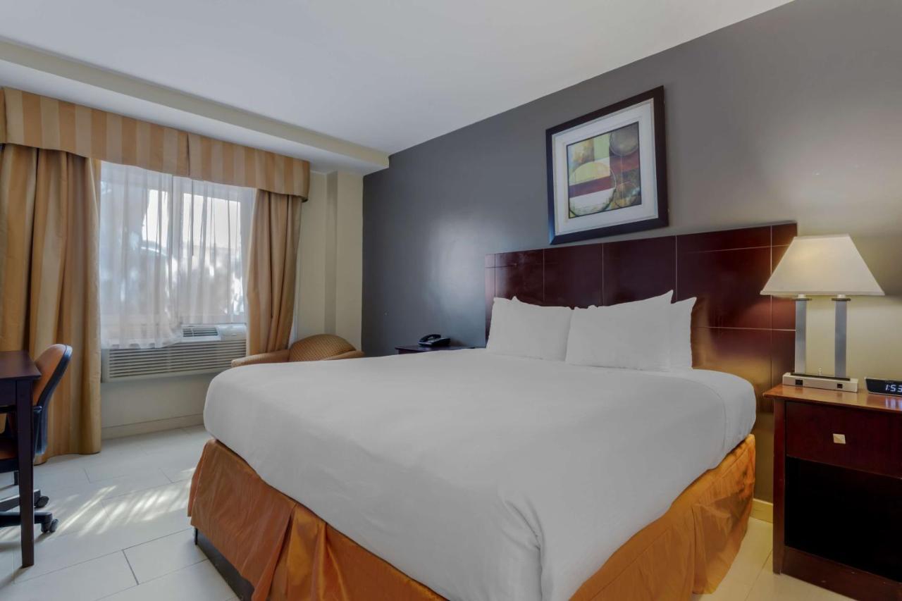 Best Western Plus Brooklyn Bay 3*