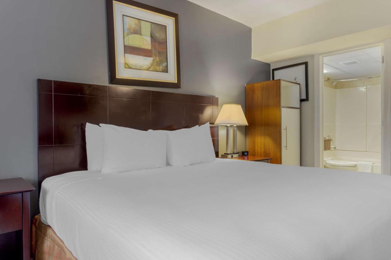 Best Western Plus Brooklyn Bay 3*