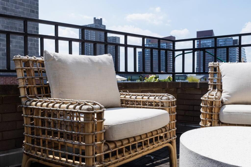 809-6b 2br Duplex Breathtaking Views Beauty Apartment New York