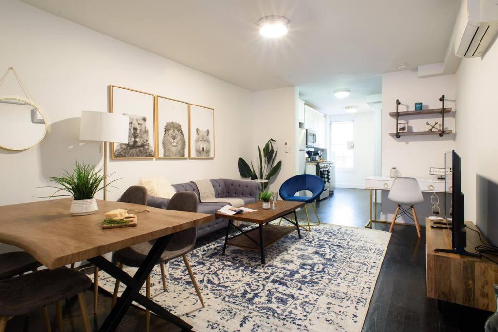 39-1 Renovated 3br Prime Midtown West Apartment
