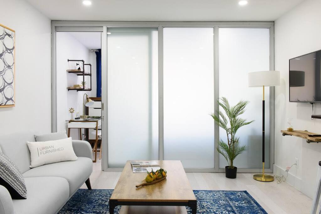 75-2c Furnished 1br W D Elev Wd Park Apartment