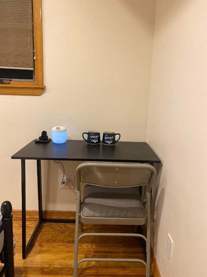 Homestay Mill Basin Cozy New York