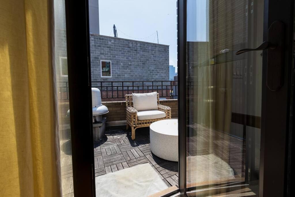 809-6b 2br Duplex Breathtaking Views Beauty New York