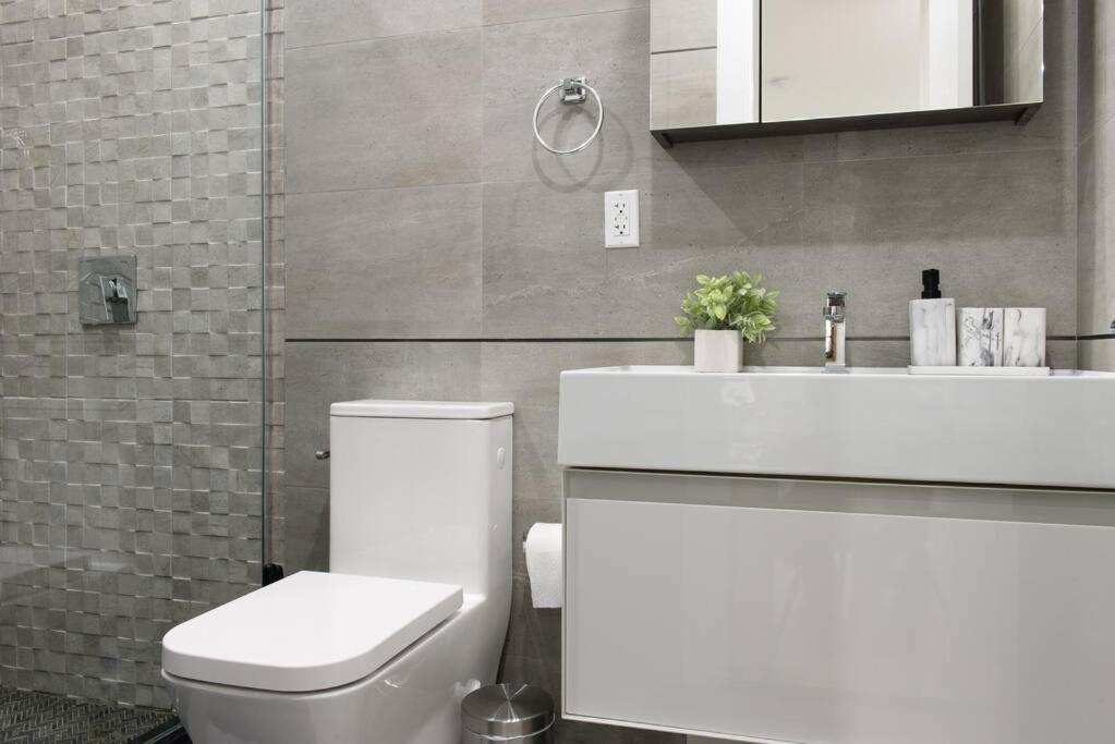 Apartment 78-2b New Furnished 1br Wd Walk To Park