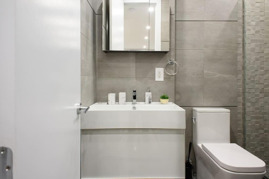 Apartment 78-3d Brand New 1br Prime Ues Wd In Unit *