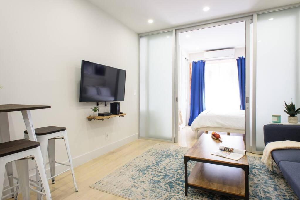 78-3d Brand New 1br Prime Ues Wd In Unit