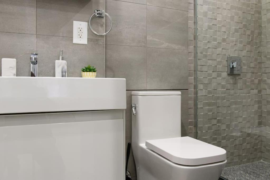 Apartment 78-3d Brand New 1br Prime Ues Wd In Unit *