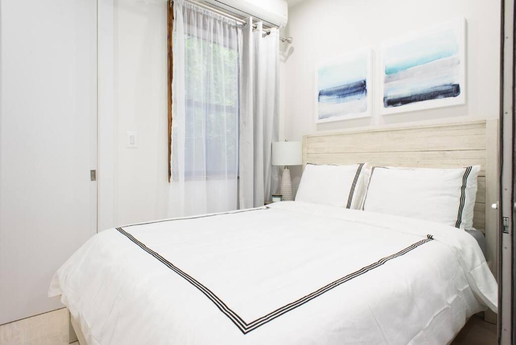 Apartment 78-4b New Quality 1br W&d In Unit Skylights New York