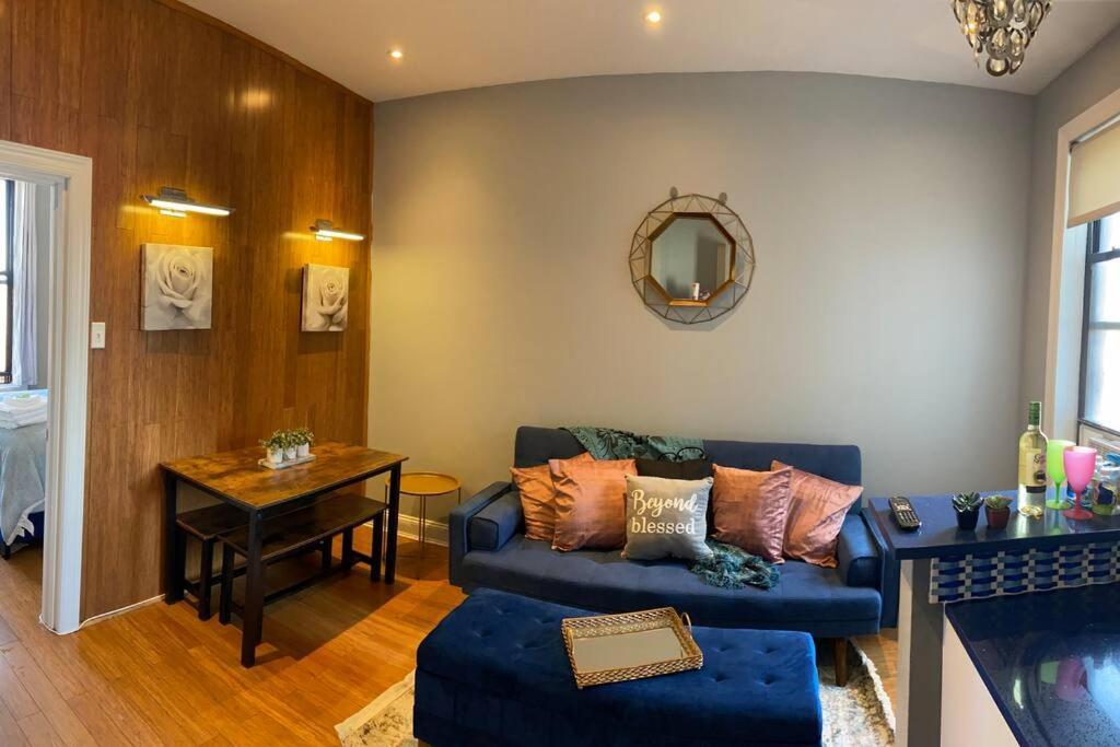 Apollo Hideaway Apartment