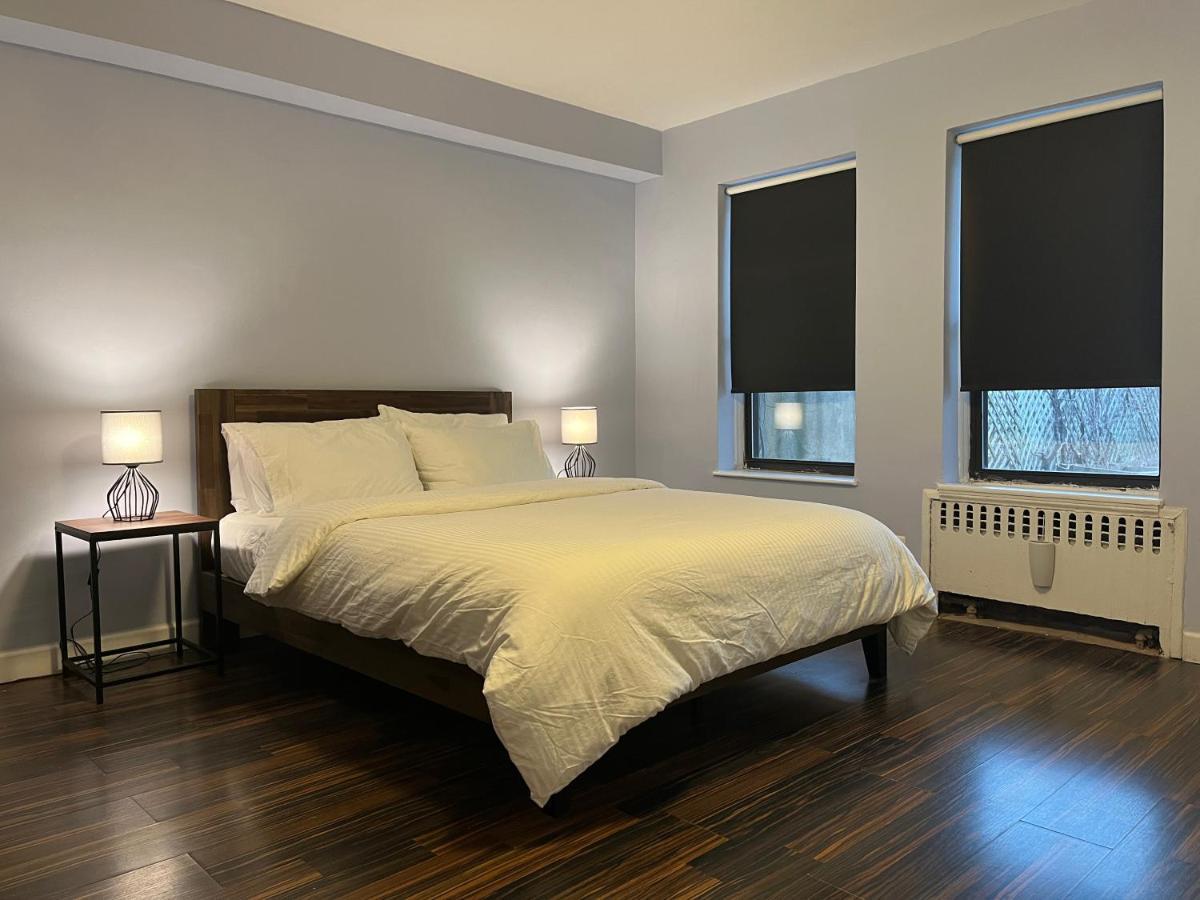Apartment Close To All! 2-room In A 1-family Townhouse New York