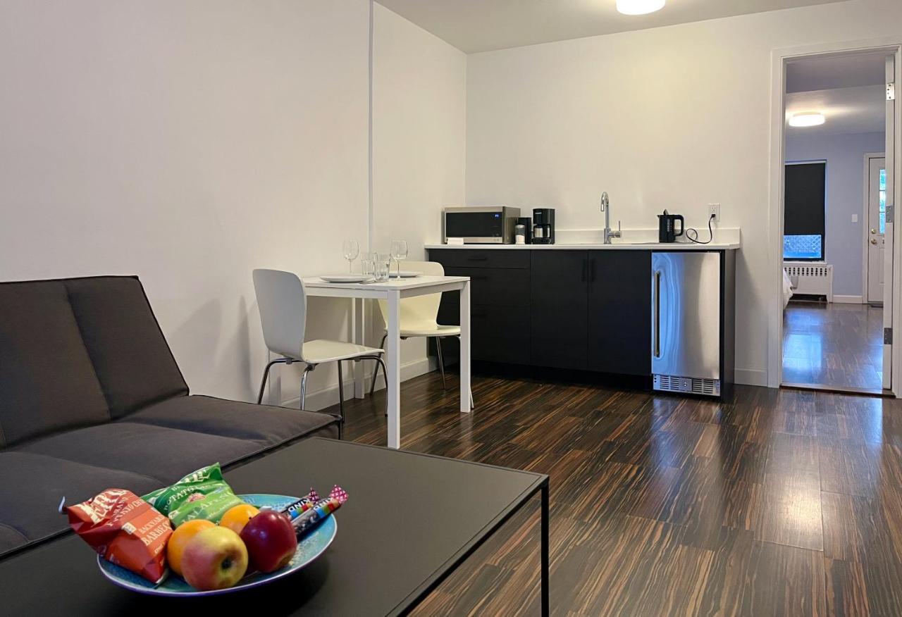 Close To All! 2-room In A 1-family Townhouse *