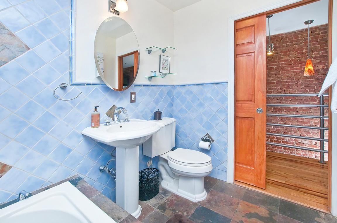 Apartment 136th Unit 1