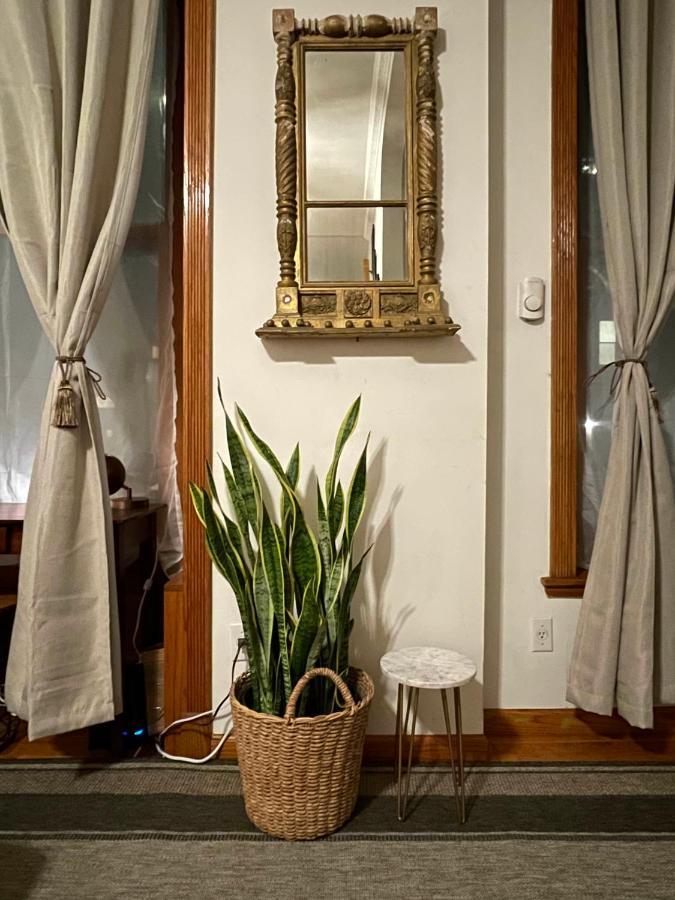 Apartment Entire In Upper West New York
