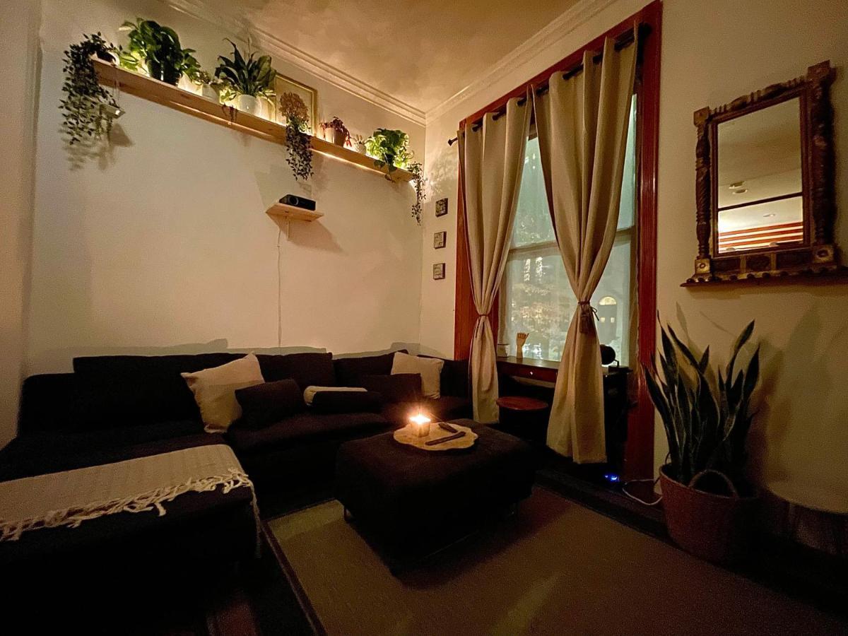 Apartment Entire In Upper West