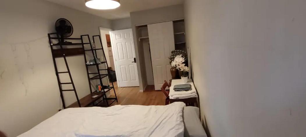 Hospedagem domiciliar Williamsburg Private With Garden