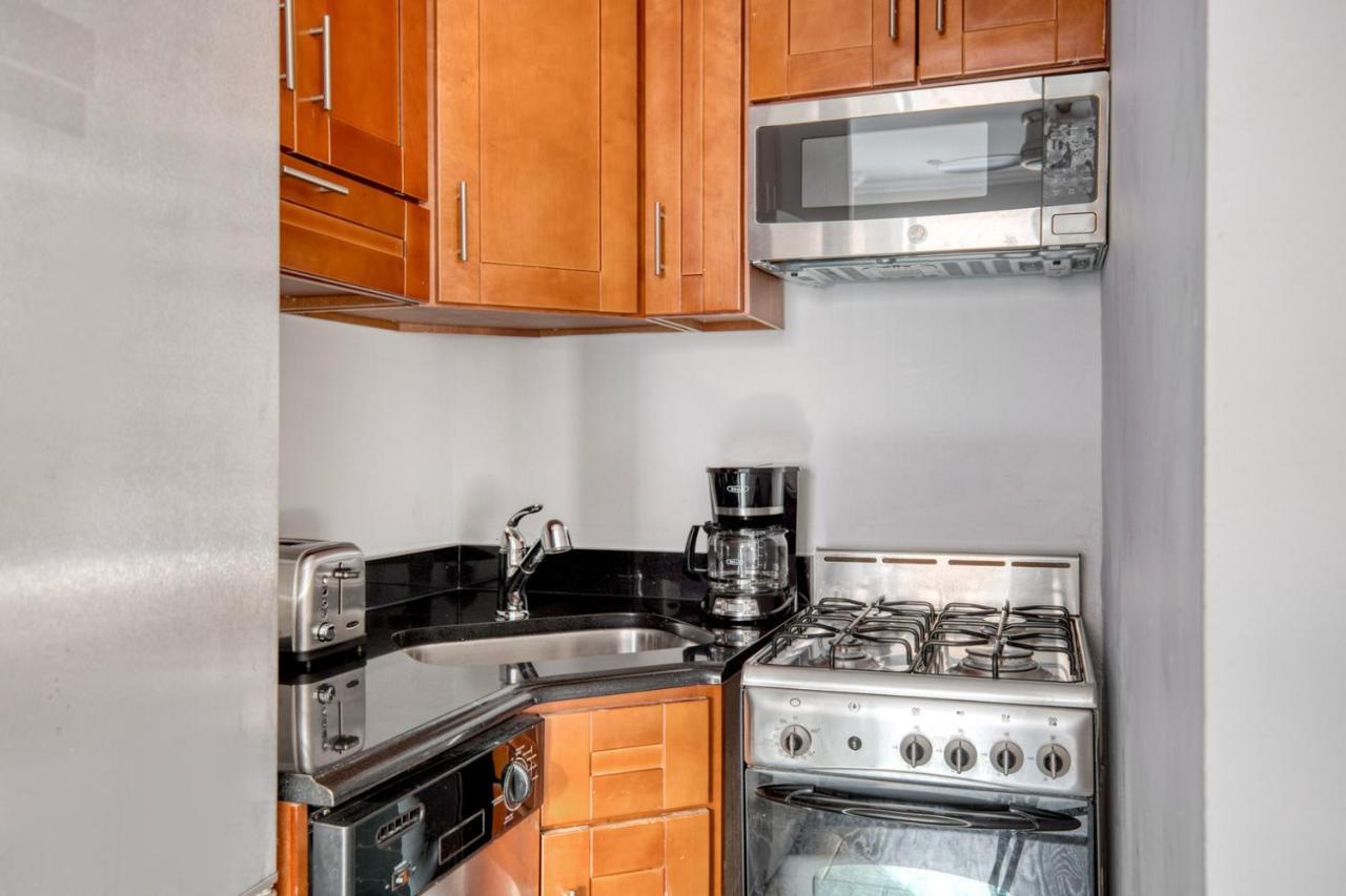 Apartment East Village 1br W Wd Balcony Nr Gramercy Nyc-1003