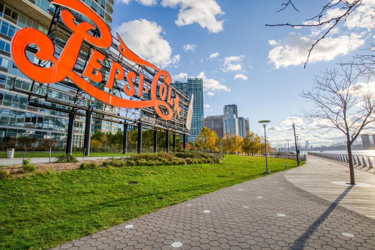 Apartment Lic 1br W Wd Elevator Doorman Nr E River Nyc-764