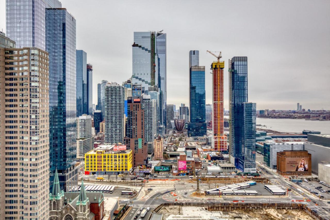 Midtown W 2br W Gym Wd Nr Times Sq Nyc-898