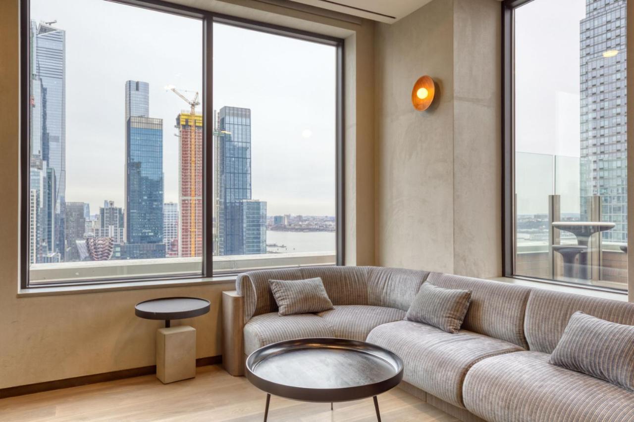 Midtown W 2br W Gym Wd Nr Times Sq Nyc-898 * New York