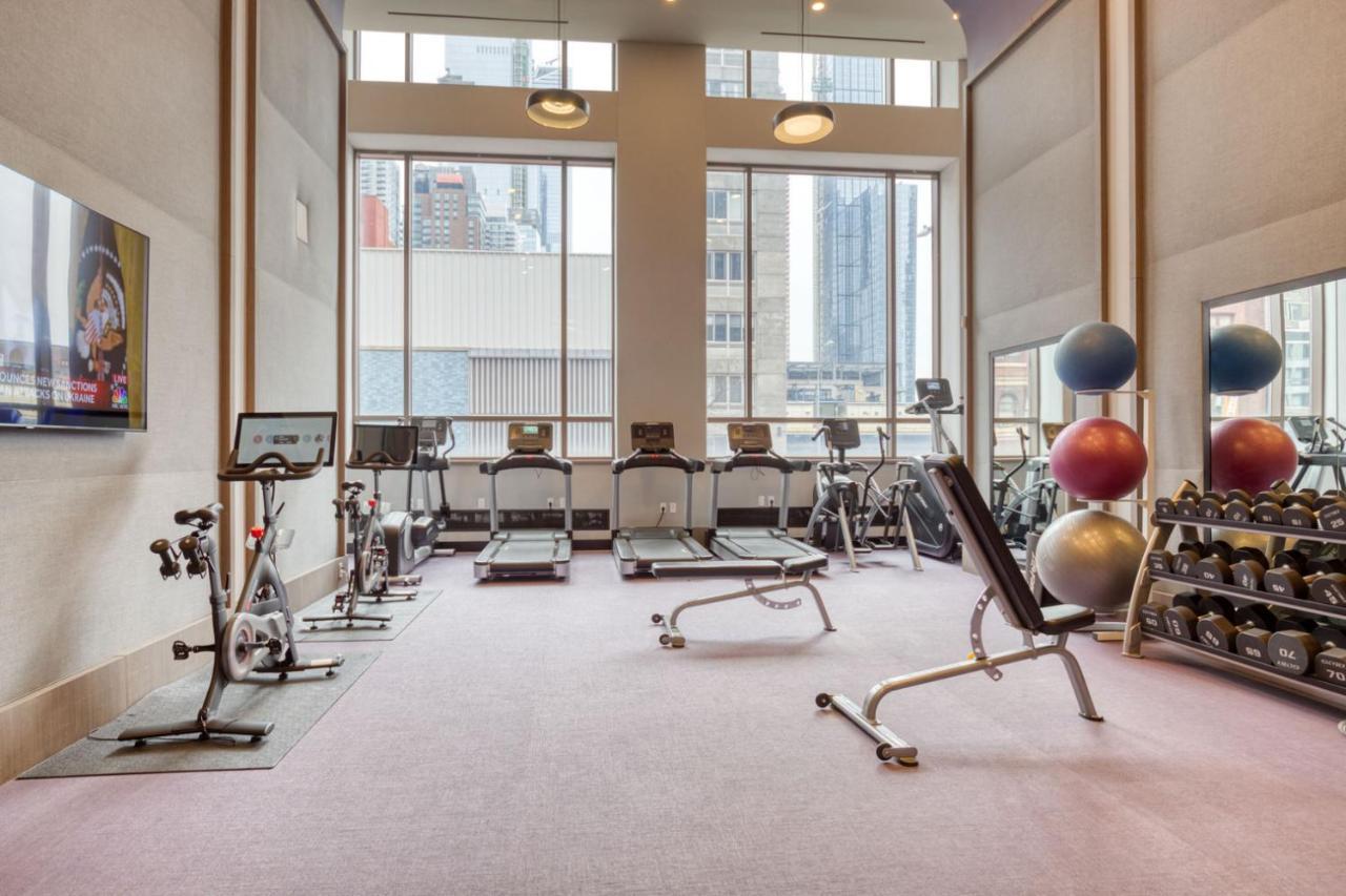 Midtown W 2br W Gym Wd Nr Times Sq Nyc-898