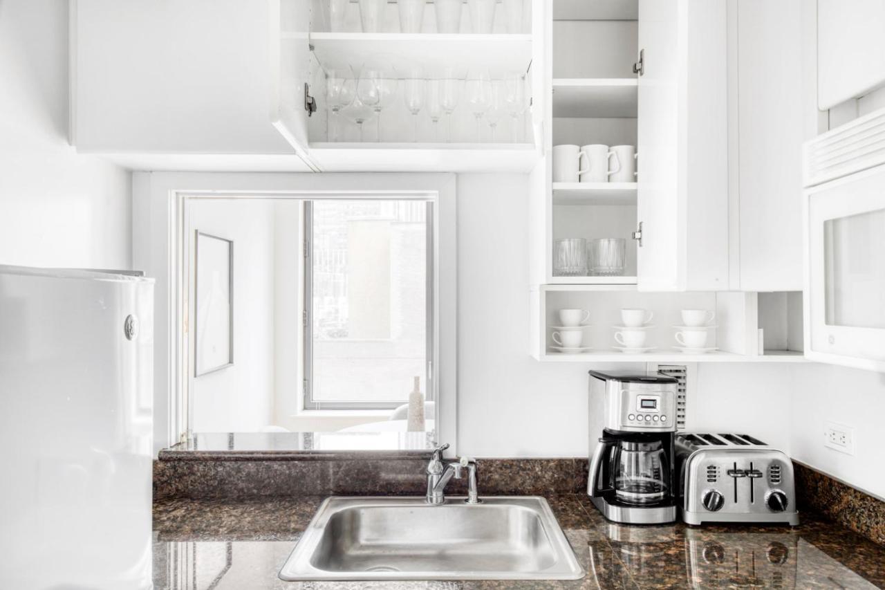 Sutton Place 1br W Gym Pool Dm Nr Pk Nyc-462