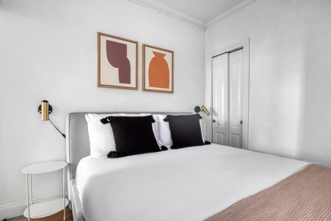 Sleek Nolita 1br W Wd Nr Soho Nyc-891 New York