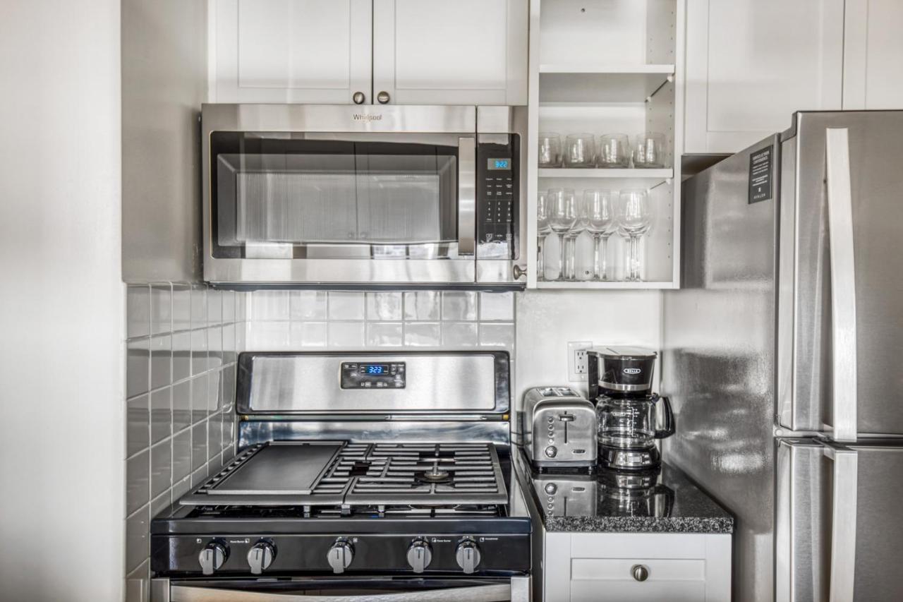 Apartment Lic 2br W Wd Elevator Doorman Nr E River Nyc-766