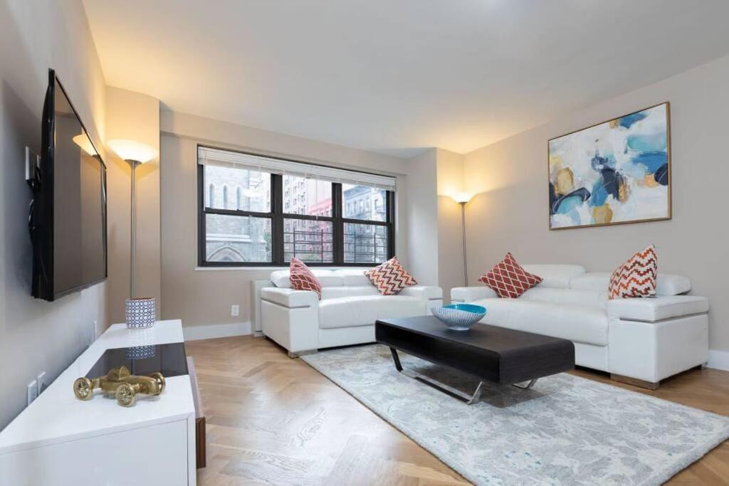 Elegant East Side Nova York
