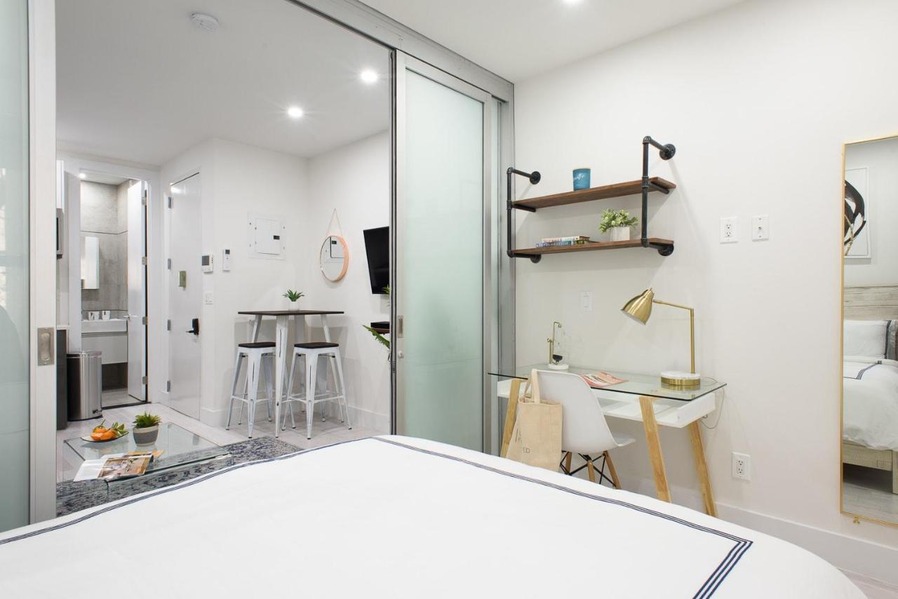 78-3b New Junior 1 Bedroom Prime Ues Wd In Unit *