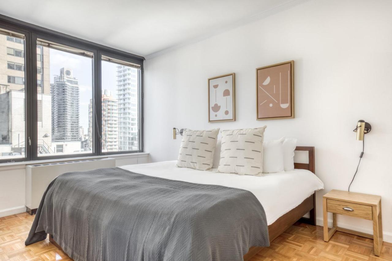 Sutton Place 2br W Gym Pool Nr Rockefeller Nyc-516 *