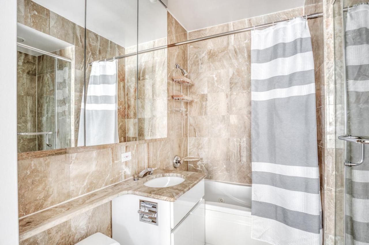 Apartment Sutton Place 2br W Gym Pool Nr Rockefeller Nyc-516 *