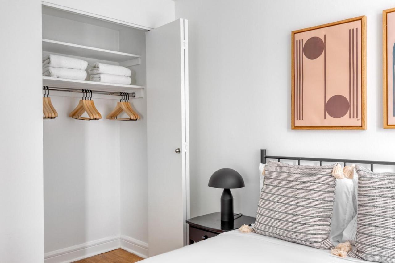 Apartment Uws 1br W Gym Doorman Nr Julliard Nyc-832 New York