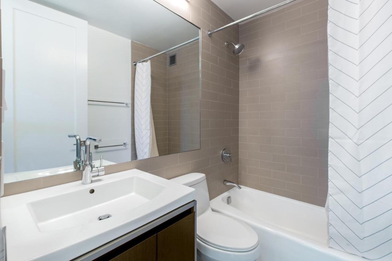 Apartment Ues 2br W Gym Doorman Nr Central Park Nyc-350 New York