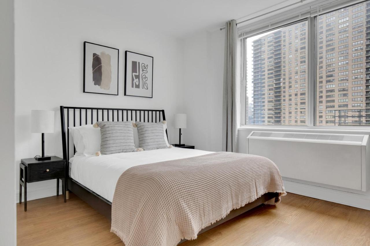 Apartment Uws 1br W Gym Doorman Nr Julliard Nyc-833 *