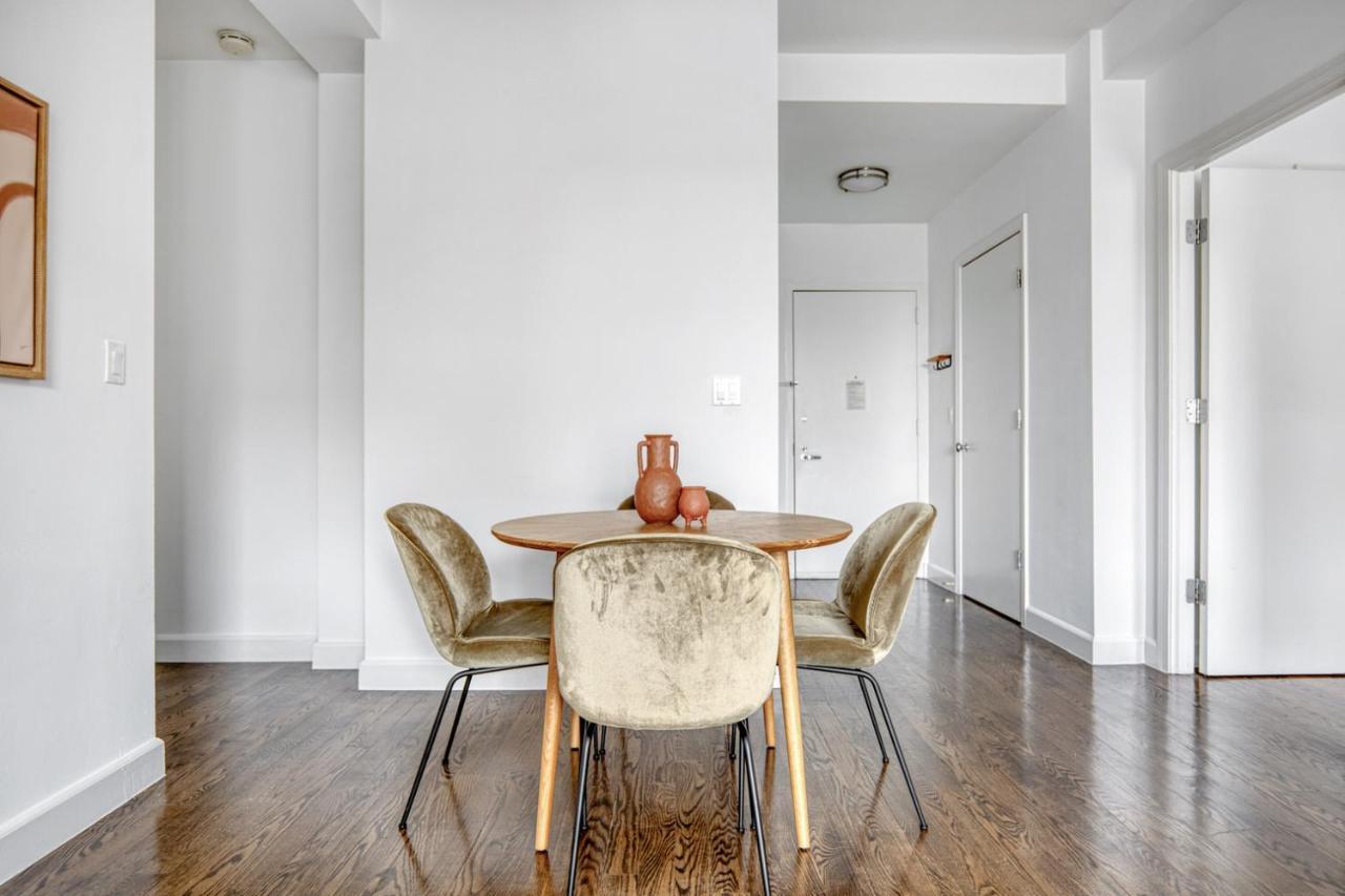 Apartment Uws 2br W Elevator Dm Gym Nr Central Park Nyc-662 *