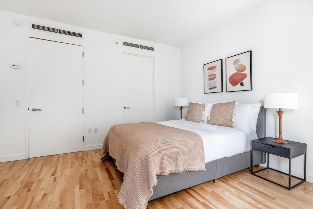 Midtown 1br W Doorman Gym Wd Nr Rock Center Nyc-1129 * New York