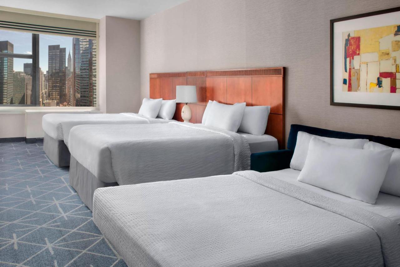 Hotel Courtyard Manhattan/midtown East 4*