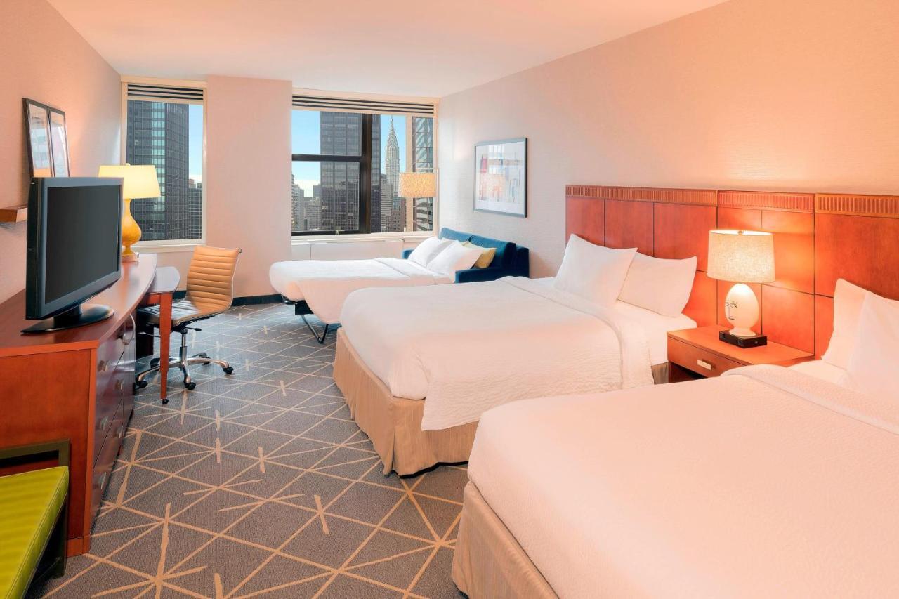 Hotel Courtyard Manhattan/midtown East 4*