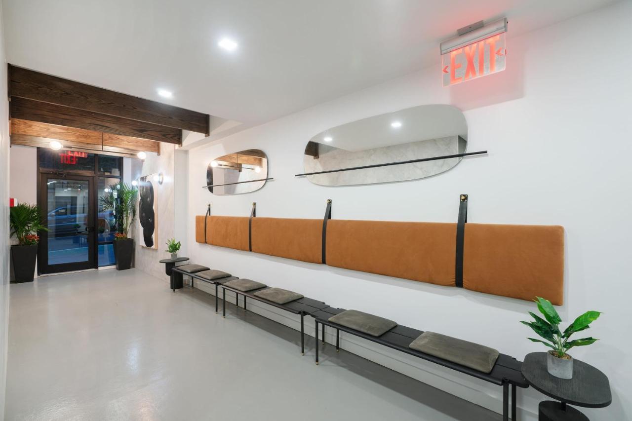 Holiday home Luxe Studio In Upper East Side With Charming Juliet Balcony New York