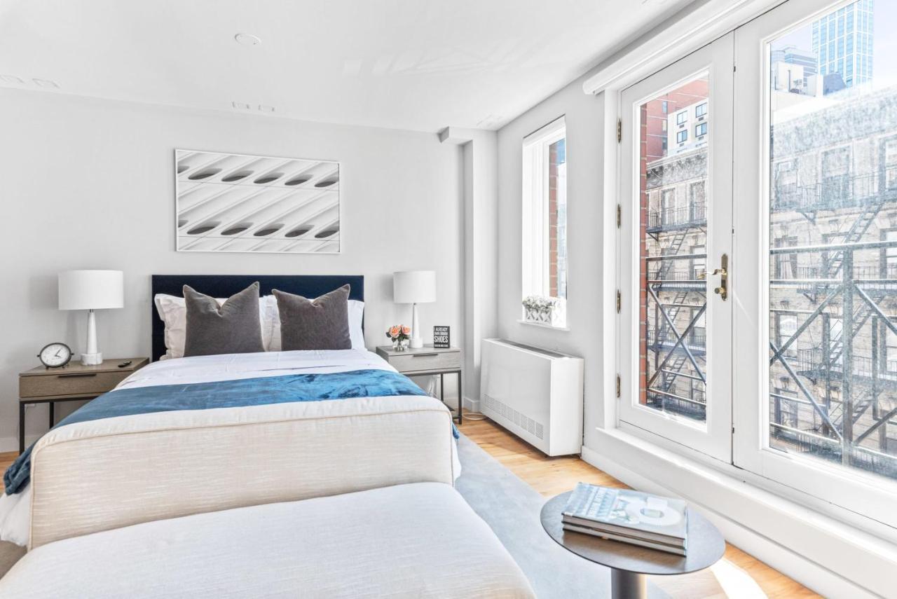 Holiday home Luxe Studio In Upper East Side With Charming Juliet Balcony New York