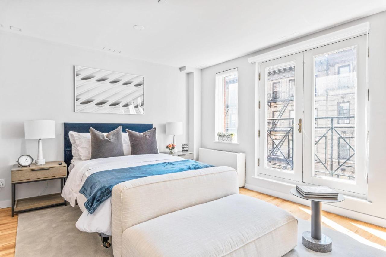 Luxe Studio In Upper East Side With Charming Juliet Balcony * New York