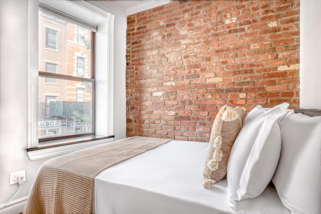 Soho 2br W Wd Balcony Nr Whole Foods Nyc-892
