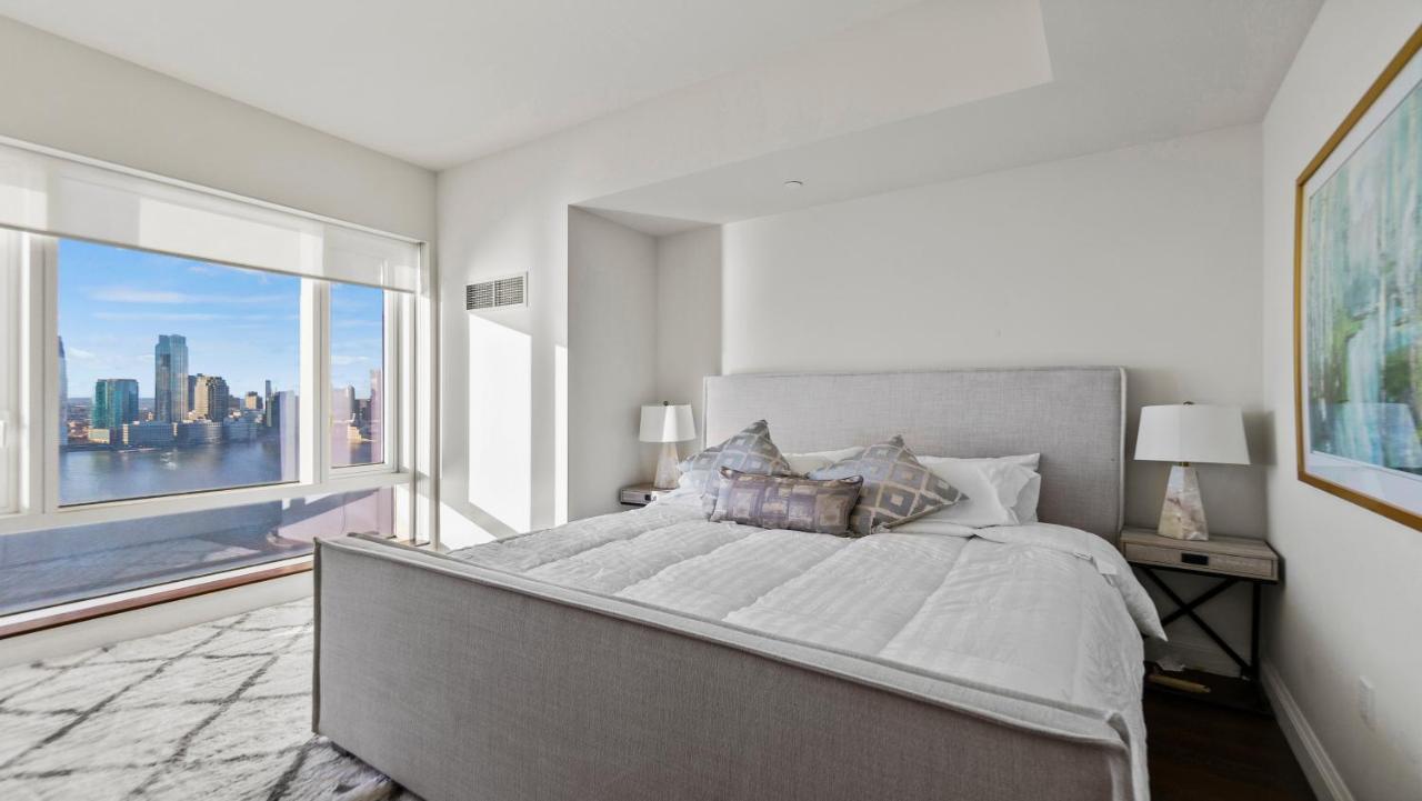 Luxurious 4 Bedroom Penthouse In Nyc Apartment New York