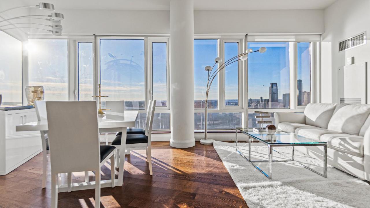 Luxurious 4 Bedroom Penthouse In Nyc * New York