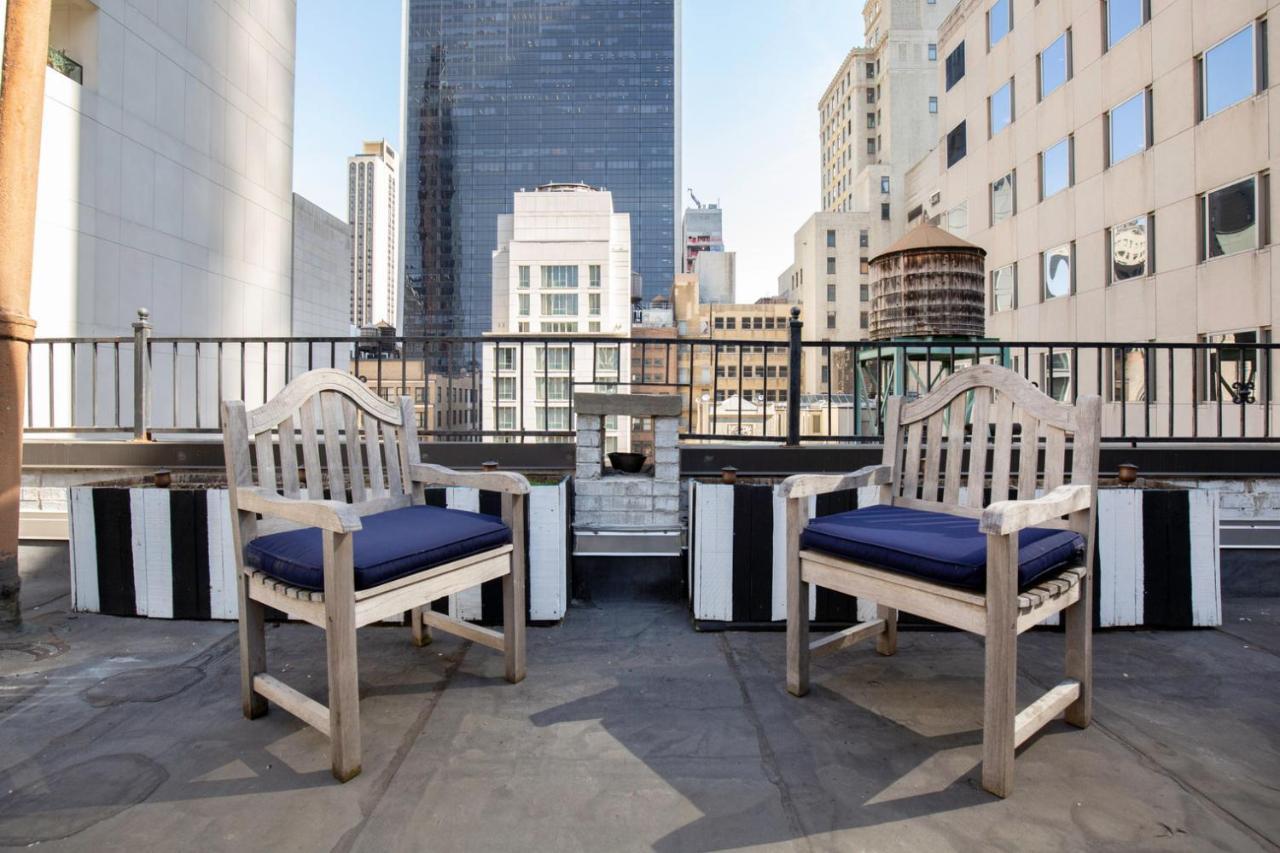 Apartment Midtown 2br W Doorman Wd Nr Park Nyc-1144