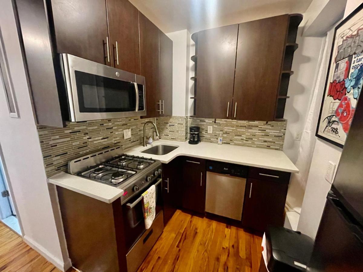 Classic Soho - Cozy / Perfect Location Apartment *