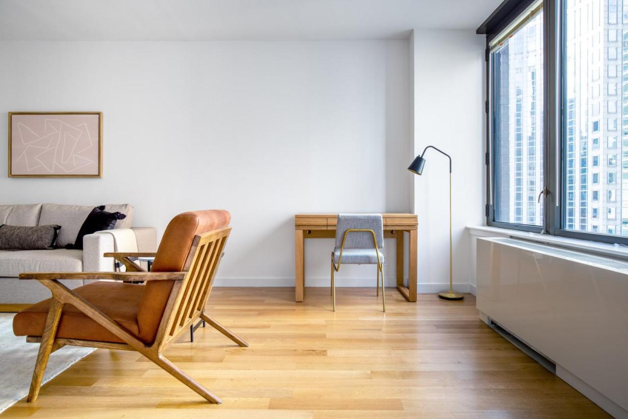 Apartment Sutton Place 2br W Gym Nr Park Nyc-518 New York